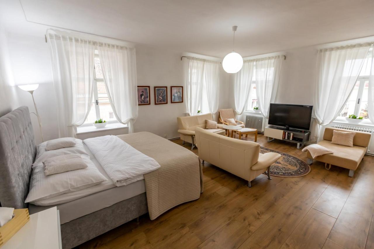 Palac Daun - Studio Apartments زنويمو المظهر الخارجي الصورة