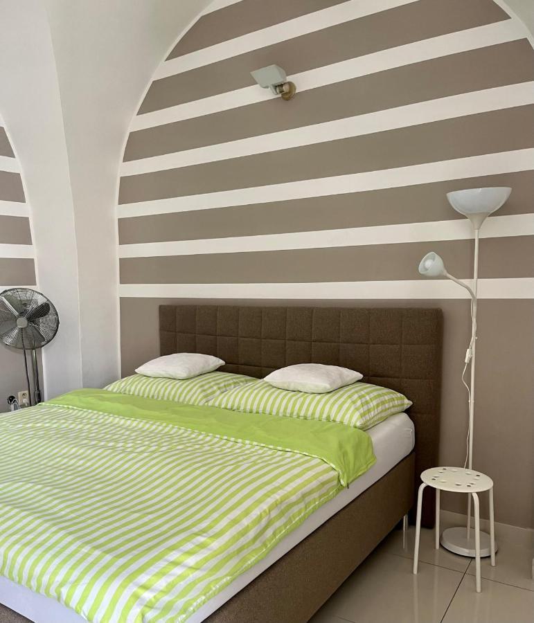 Palac Daun - Studio Apartments زنويمو المظهر الخارجي الصورة