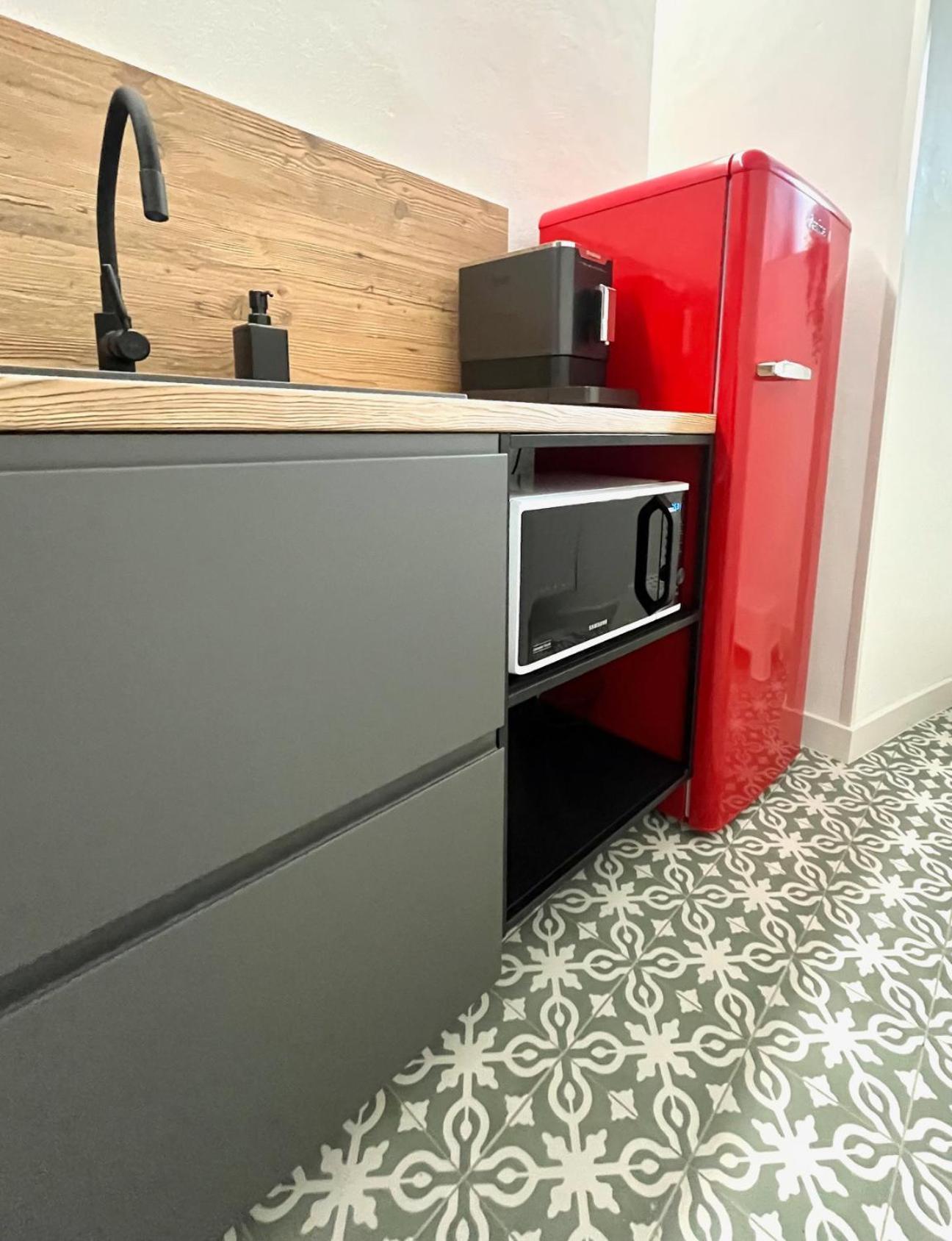 Palac Daun - Studio Apartments زنويمو المظهر الخارجي الصورة
