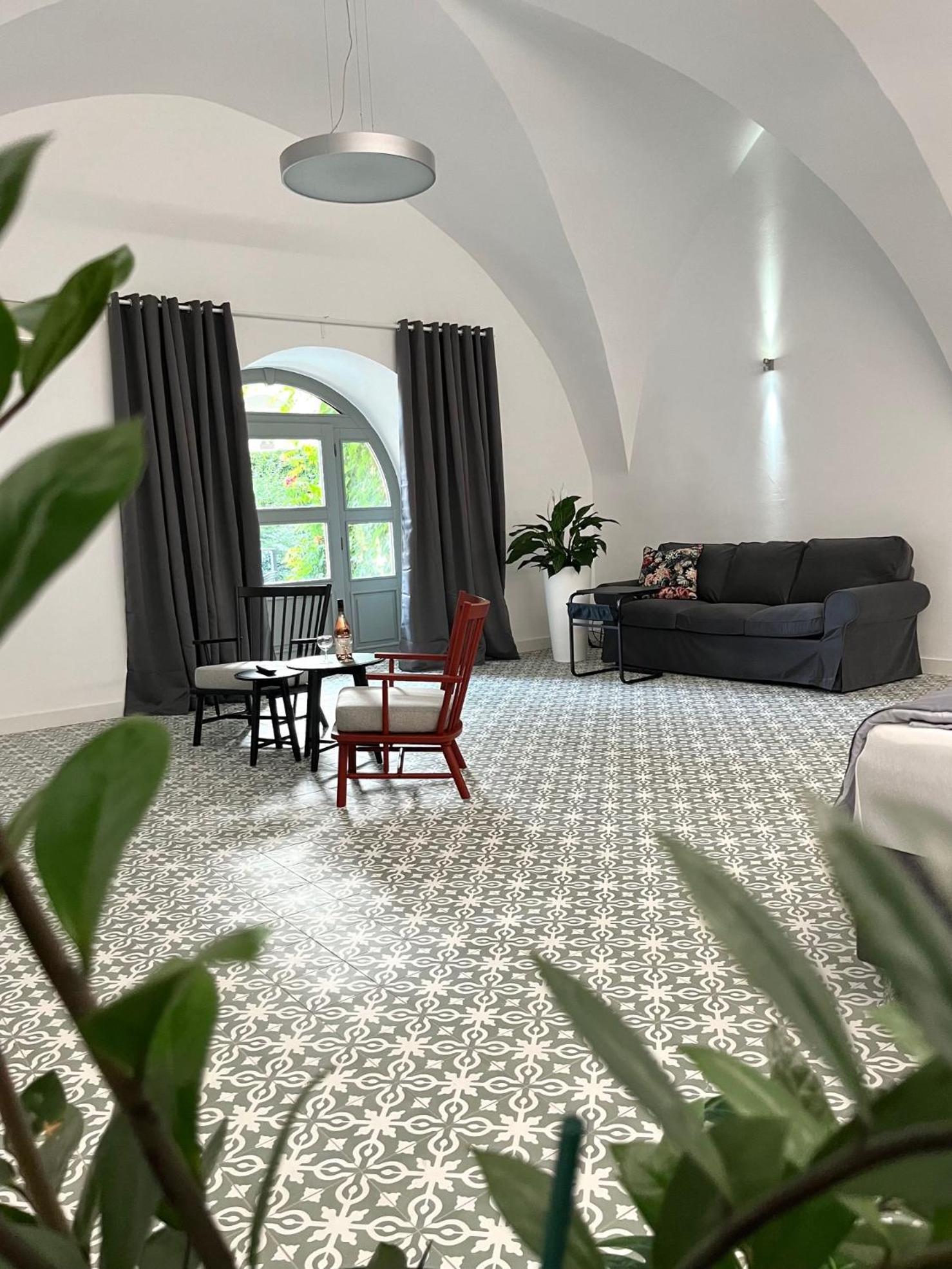 Palac Daun - Studio Apartments زنويمو المظهر الخارجي الصورة