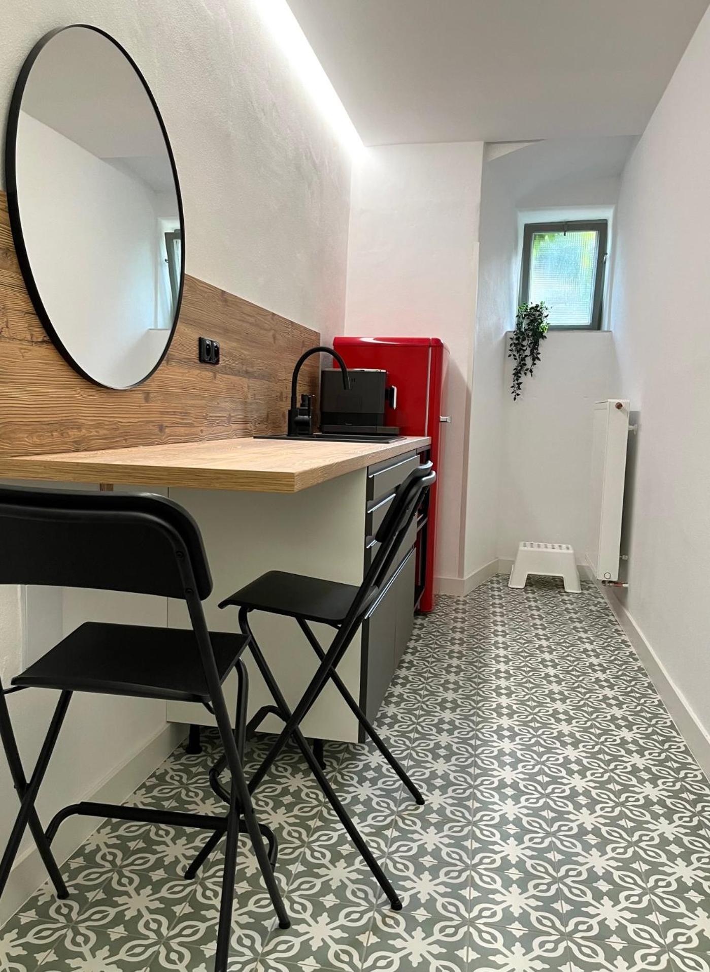 Palac Daun - Studio Apartments زنويمو المظهر الخارجي الصورة