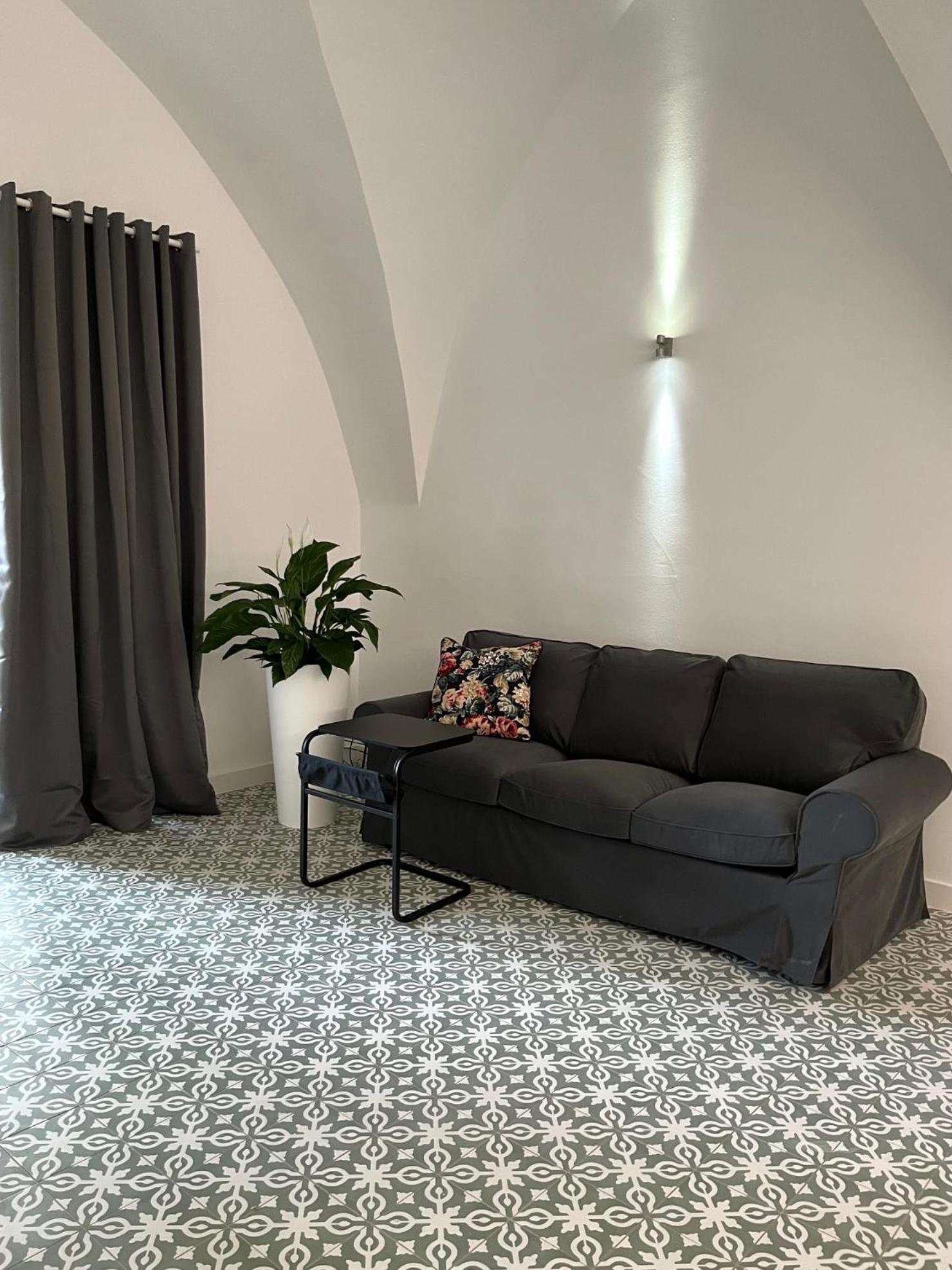 Palac Daun - Studio Apartments زنويمو المظهر الخارجي الصورة